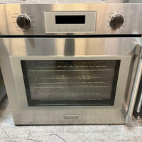 Thermador Professional Series 30 POD301LW Single Wall Oven $1899