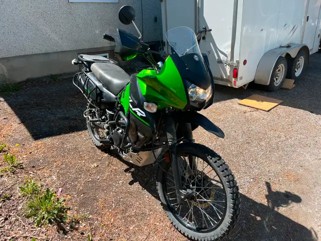 2014.5 (New Edition) KLR in Sport Touring in Cranbrook - Image 3