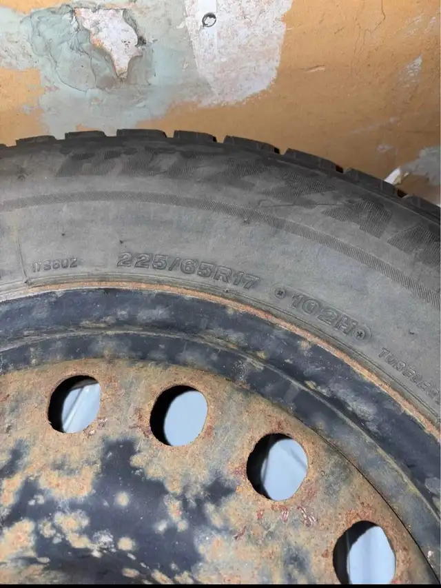 225/65R17 Winter Tires and Rims | Tires & Rims | Edmonton | Free local ...