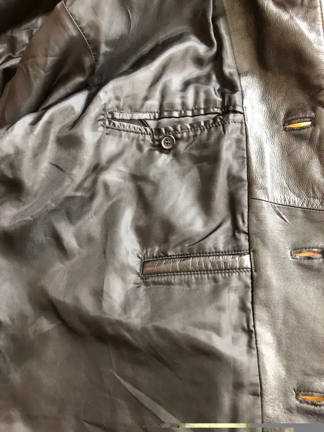 XL Men’s Black Leather Jacket in Men's in Kitchener / Waterloo - Image 6