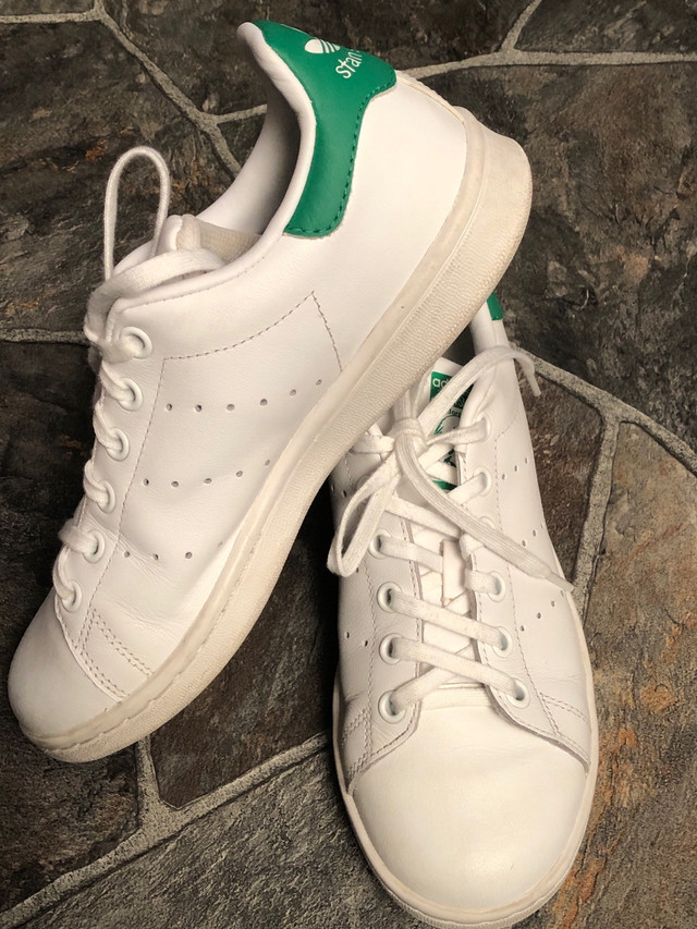 Stan Smith Adidas Sneakers- $40 in Women's - Shoes in Calgary - Image 2