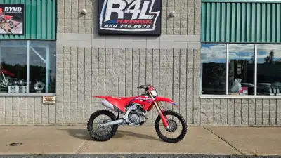 Honda CRF 450R (Promotion) ( 9999$ ) Année : 2024 Reg: 12371$ PRomo : 9999$ + txs Financement dispon...