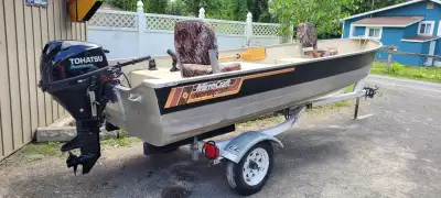 Hi Please read this ad entirely before contacting me. I am selling a "like new" 14ft boat, motor and...