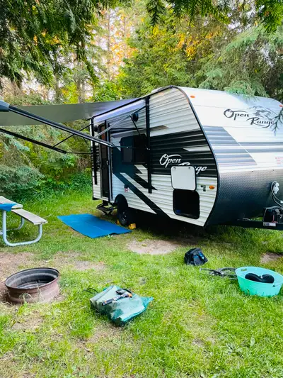 2022 Open Range Travel Trailer 172 FB Impeccable condition: like new! Looking for the perfect getawa...