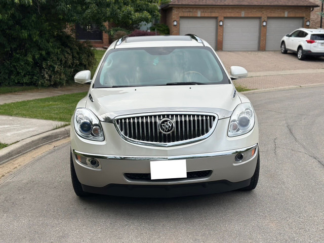 Buick Enclave 2011 in Cars & Trucks in Oakville / Halton Region - Image 2