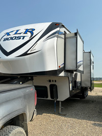 2019 Forest River XLR Boost 37TSX13 Toy Hauler 