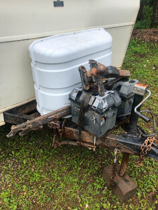 Okanogan holiday trailer 1994no leaks Travel Trailers & Campers Red