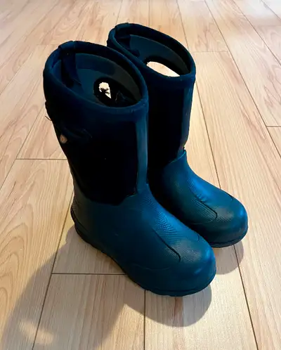 Bogs Neo-classic Winter Boots - Size 1