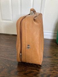 Samsonite Vintage Luggage Bag
