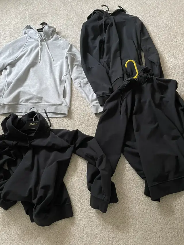 Lululemon 4 jackets in perfect condition.  in Men's in Calgary - Image 4