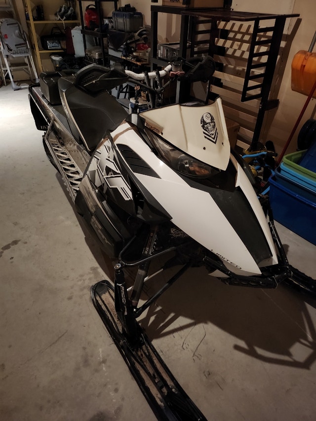 2014 Articat xf8000 sno pro cross country Snowmobiles Winnipeg Kijiji