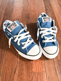 New size 1 Converse All Star kids shoes - slip on style