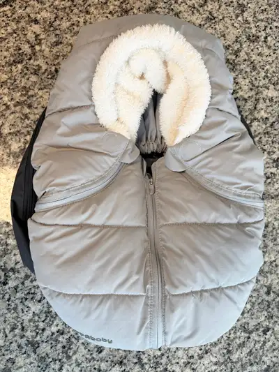 UPPAbaby CozyGanoosh – MESA / MESA i-Size – Like New, View more