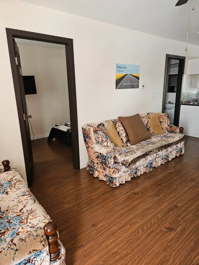 Min Wage Worker Room Rental63793657942529123