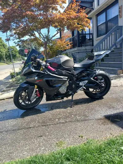 Selling a absolute monster of a bike. Work done to the bike by previous owner bike was also professi...