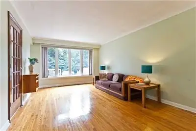 For Rent in Aurora – Spacious 3-Bedroom Home