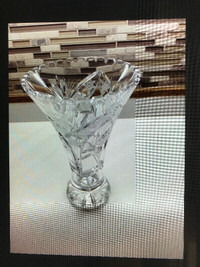 Pinwheel lead Crystal Vase 12 inches tall $85