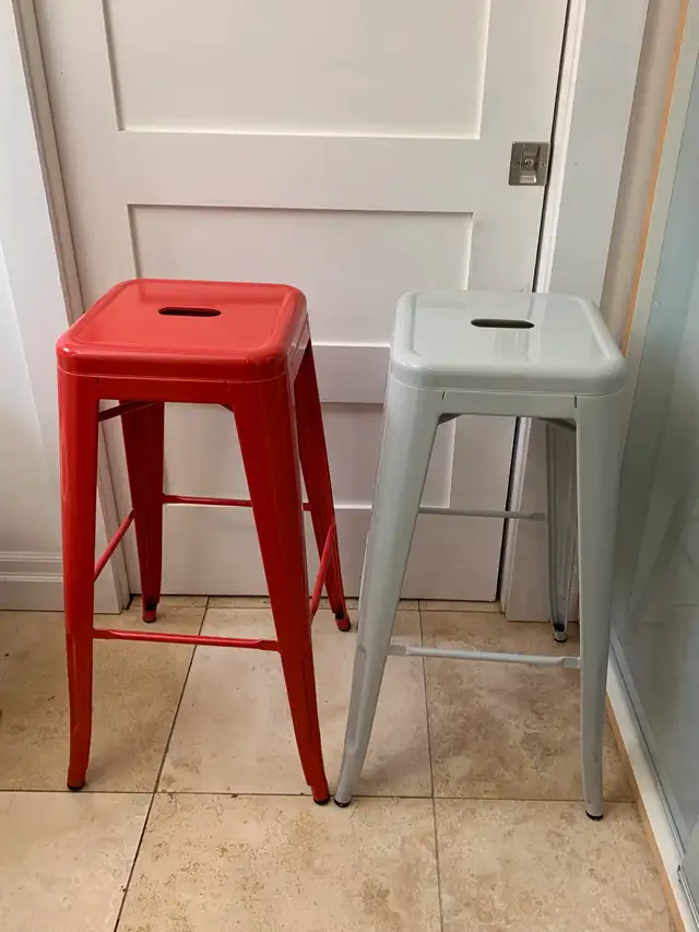 Structube Hudson Iron Stools $80 set. 628637387389451214