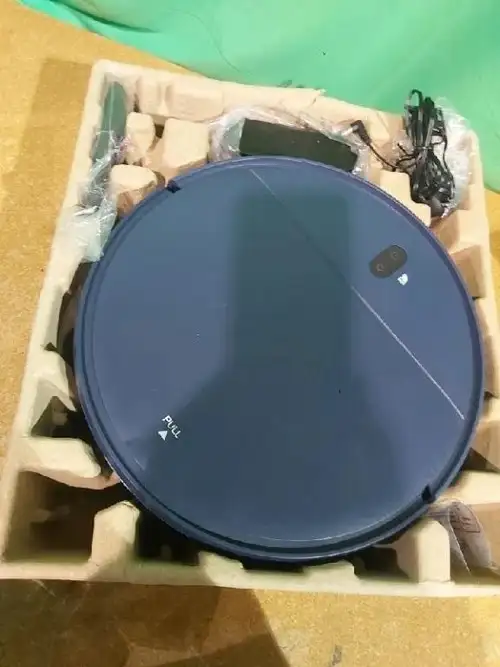 ZCWA Robot Vacuum, Robot Vacuum and Mop W in Other in City of Toronto - Image 3