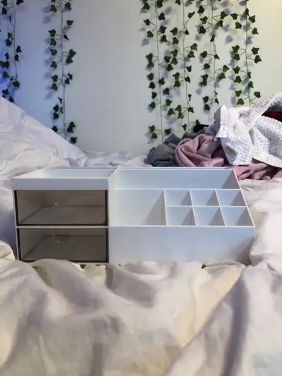 Basically brand new makeup organizer with 2 drawers (the drawers look dirty but it’s the shadows and...
