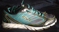 Ladies Fila Track Shoes Size 8 1/2