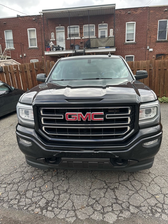 GMC Sierra 2018