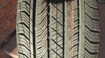 tire is new .Has 10/32 on thread. continental pro contact m+s 245/45/19 only have one,never been on...