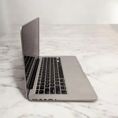 macbook pro 2013 in Laptops in Toronto (GTA) | Kijiji Marketplaces