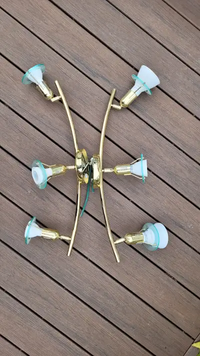 Deux plafonniers en laiton poli brillant  -  Two Brass Glossy Po, View more
