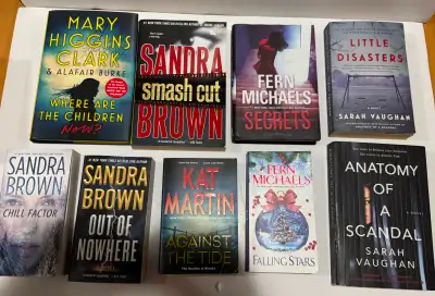 Books-Sandra Brown, Fern Michaels, etc, View more
