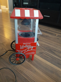 Betty Crocker Popcorn Machine