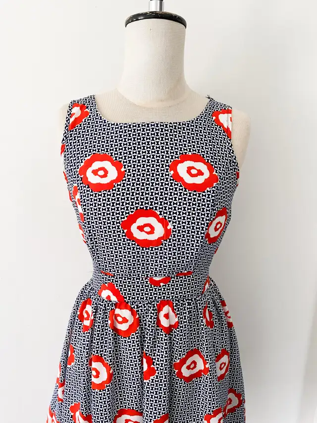 Floral Summer Dress in Women's - Dresses & Skirts in Kitchener / Waterloo - Image 3
