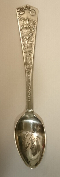 Vintage APOLLO 11 First Men on Moon July 20,1969 Souvenir Spoon