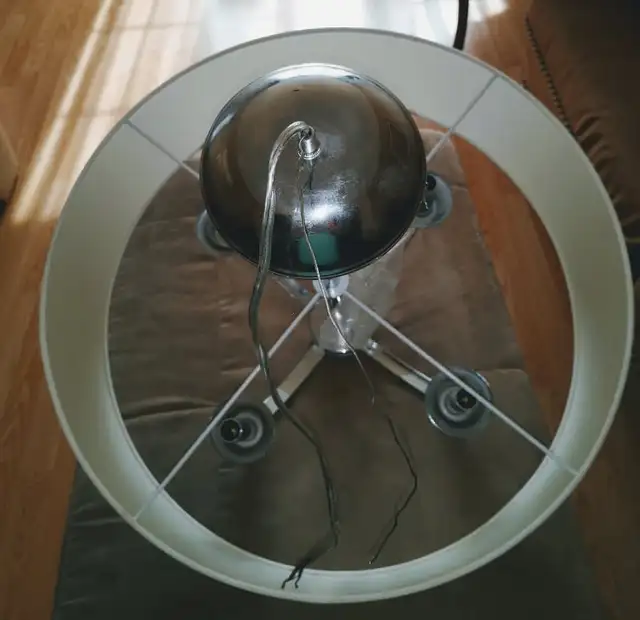 Set Of 3 Candle Painted Wine Glass Crackle Stem Candle Holder in Home Décor & Accents in Oshawa / Durham Region - Image 9