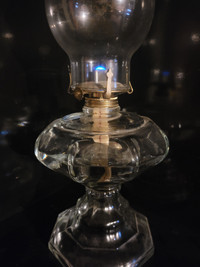 Gorgeous old style oil lamp
