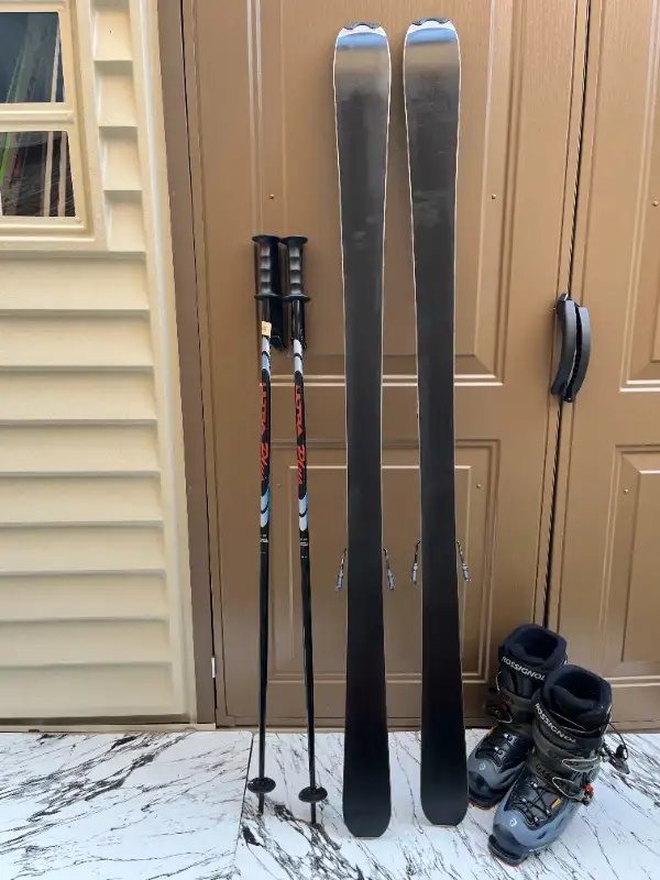 150 Dynostar ski with boots, poles . sold  in Ski in Markham / York Region - Image 5