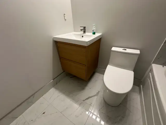 service plumber  in Plumbing in Markham / York Region - Image 3