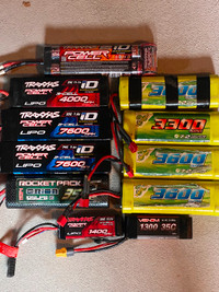 TRAXXAS / Batteries/ Remote/Charger/Tires