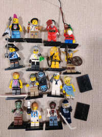 Selling Lego minifigures series 4 8804 (2011) complete set