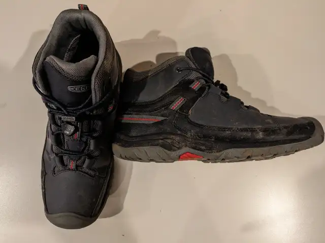 Bottes randonnée ado keen - grandeur 6 in Kids & Youth in Longueuil / South Shore - Image 2