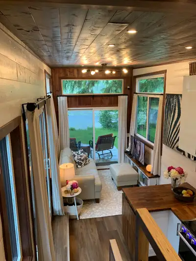 A Dream Tiny Home Awaits! Are you searching for your own slice of paradise? A cozy retreat to escape...