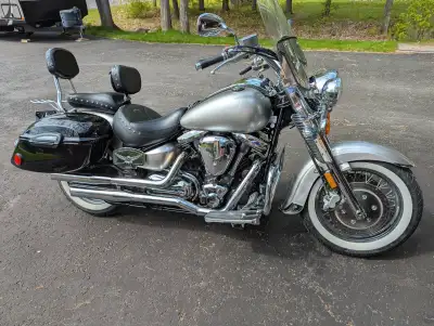 2003 Roadstar 1600 Silverado Special Edition #116/150. Mint condition. 57,637 km. Ultimate seats, wi...