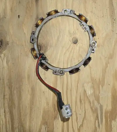 Briggs and Stratton 592831 Dual Charging Alternator in E.U.C., View more