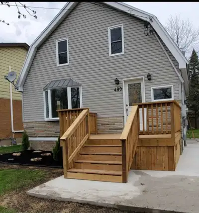 Beautifully renovated 3 bed home in quiet neighborhood close to School, Marina, and Beautiful Kelso...