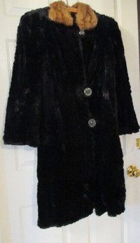 Fur Coat Women’s Vintage  Early 1940’s