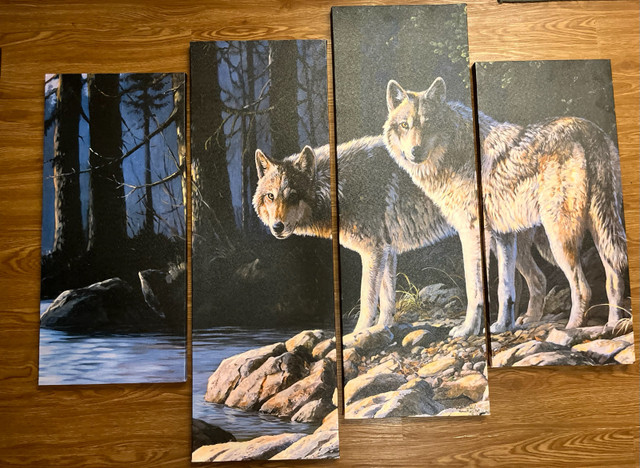 Canvas 4 Panel Wolf Picture  in Home Décor & Accents in Bridgewater