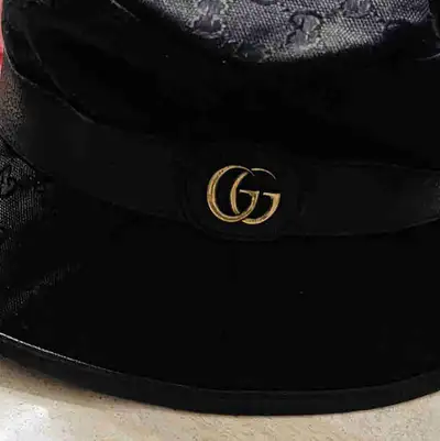 chapeau Gucci noire , View more