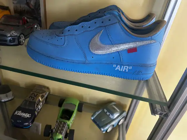 Nike Air Force 1 Off-White in Men's Shoes in Lanaudière - Image 2