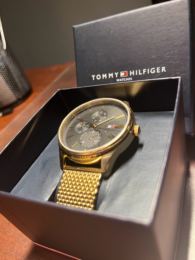 Wrist Watch in Jewellery & Watches in City of Toronto - Image 2