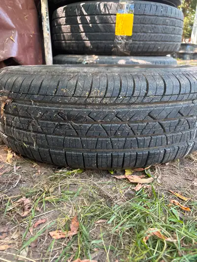 X1 USED 205/70/15 Motomaster SE3 TREAD 10/32 DOT 2018